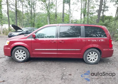 2013 Chrysler Town & Country Touring from USA, damaged, VIN 2C4RC1BG8DR793378